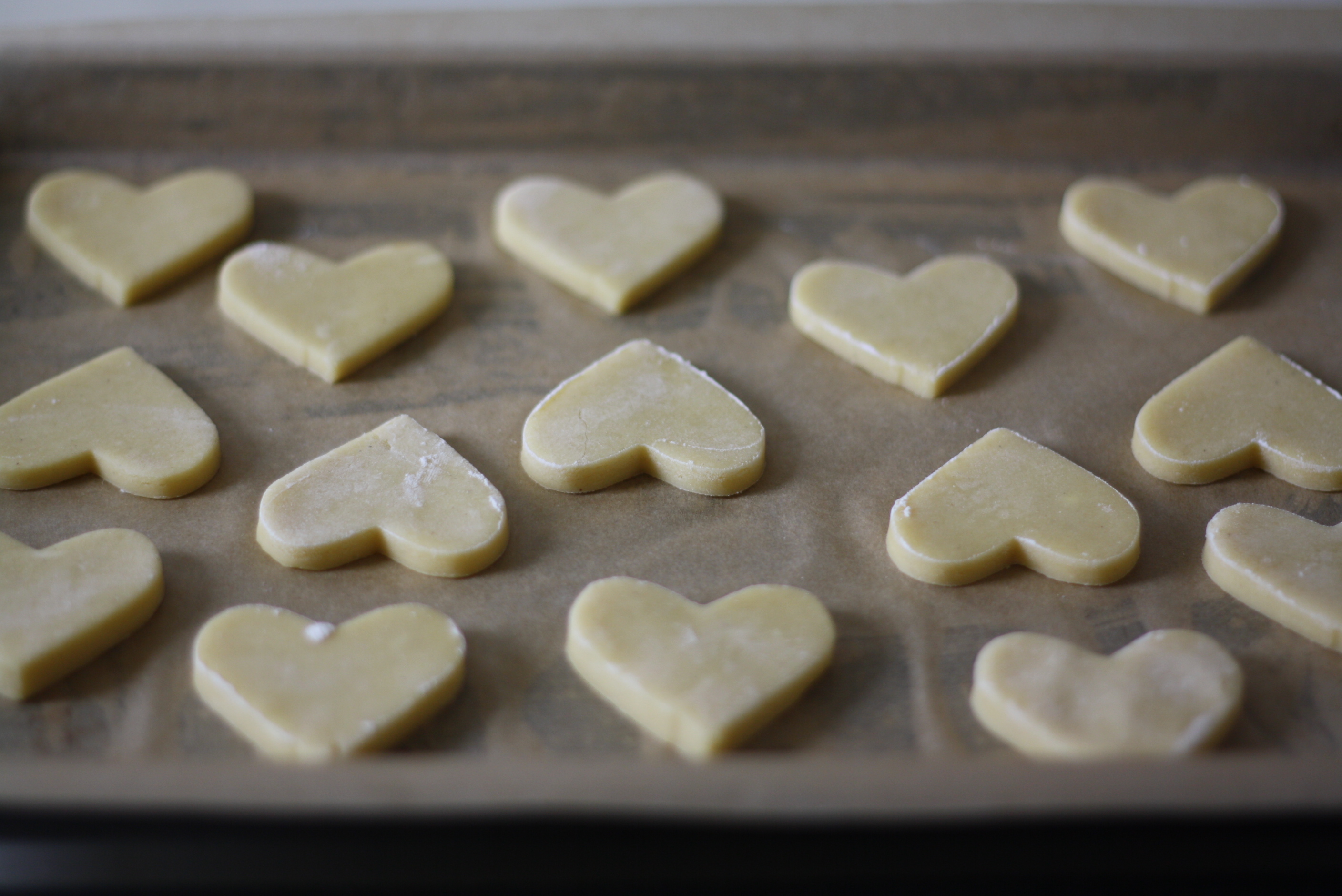 baking heart cookies