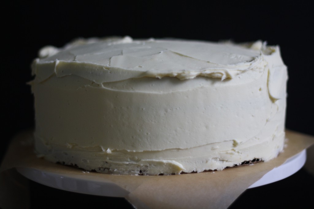 how to frost a layer cake